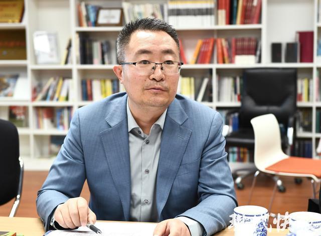 “这是强烈想推荐给邻居小孩看的书！”新葡京“凤凰童书春季榜” 即将发榜(图5)