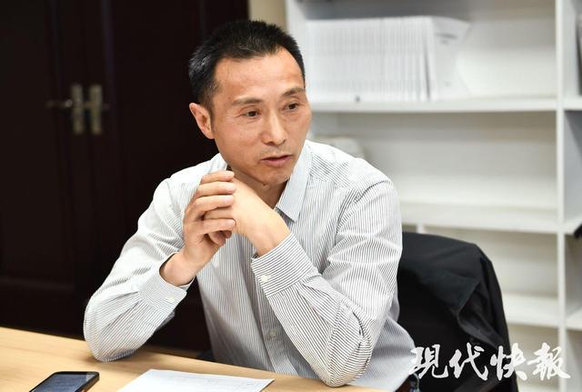 “这是强烈想推荐给邻居小孩看的书！”新葡京“凤凰童书春季榜” 即将发榜(图6)